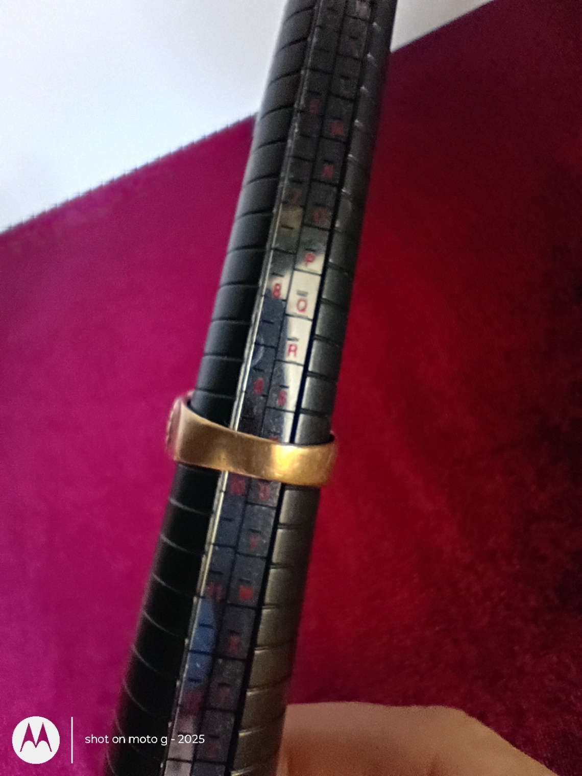 Gold 10k Initial Signet Ring - image 3 of 5