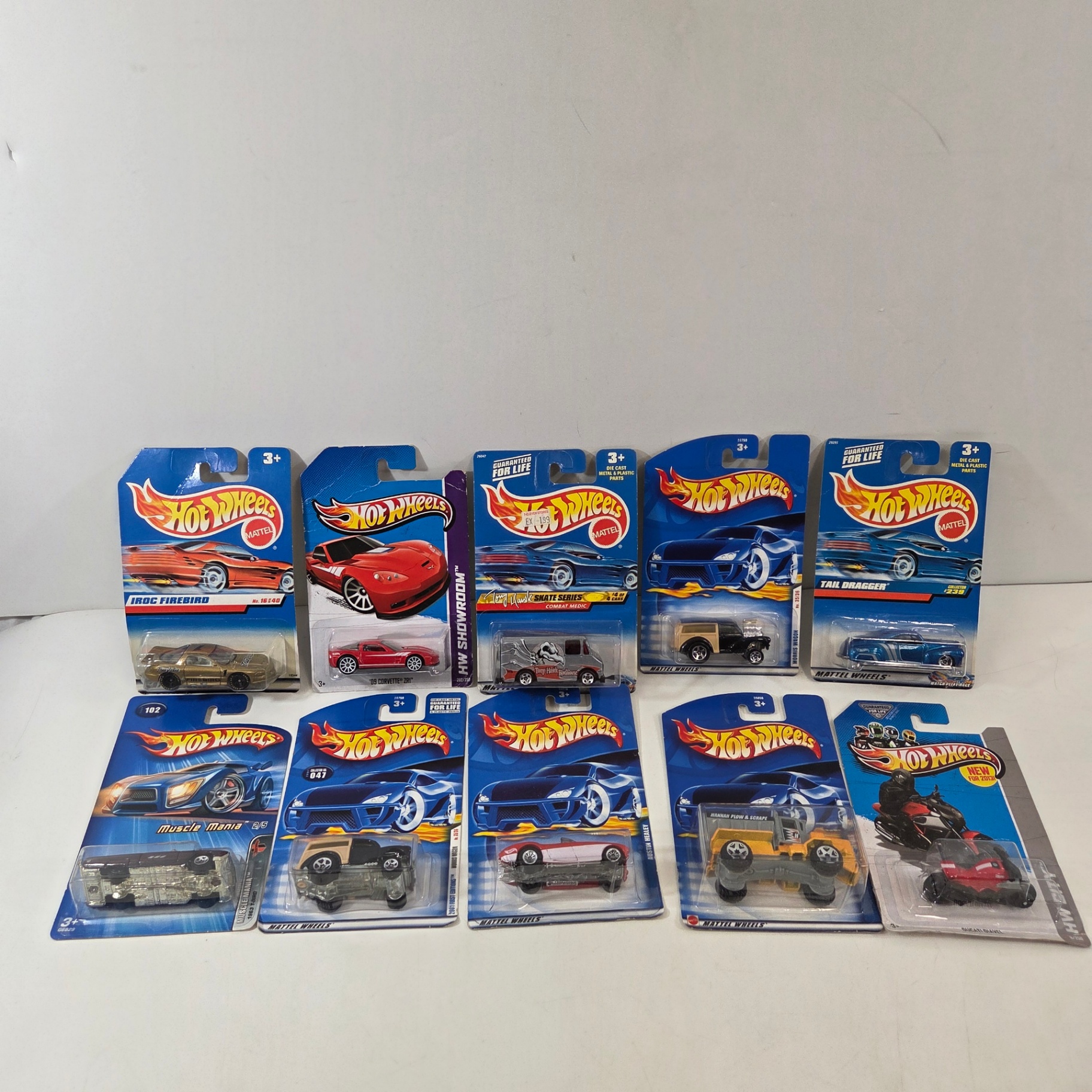 10 Hot Wheels Diecast Cars - image 1 of 3