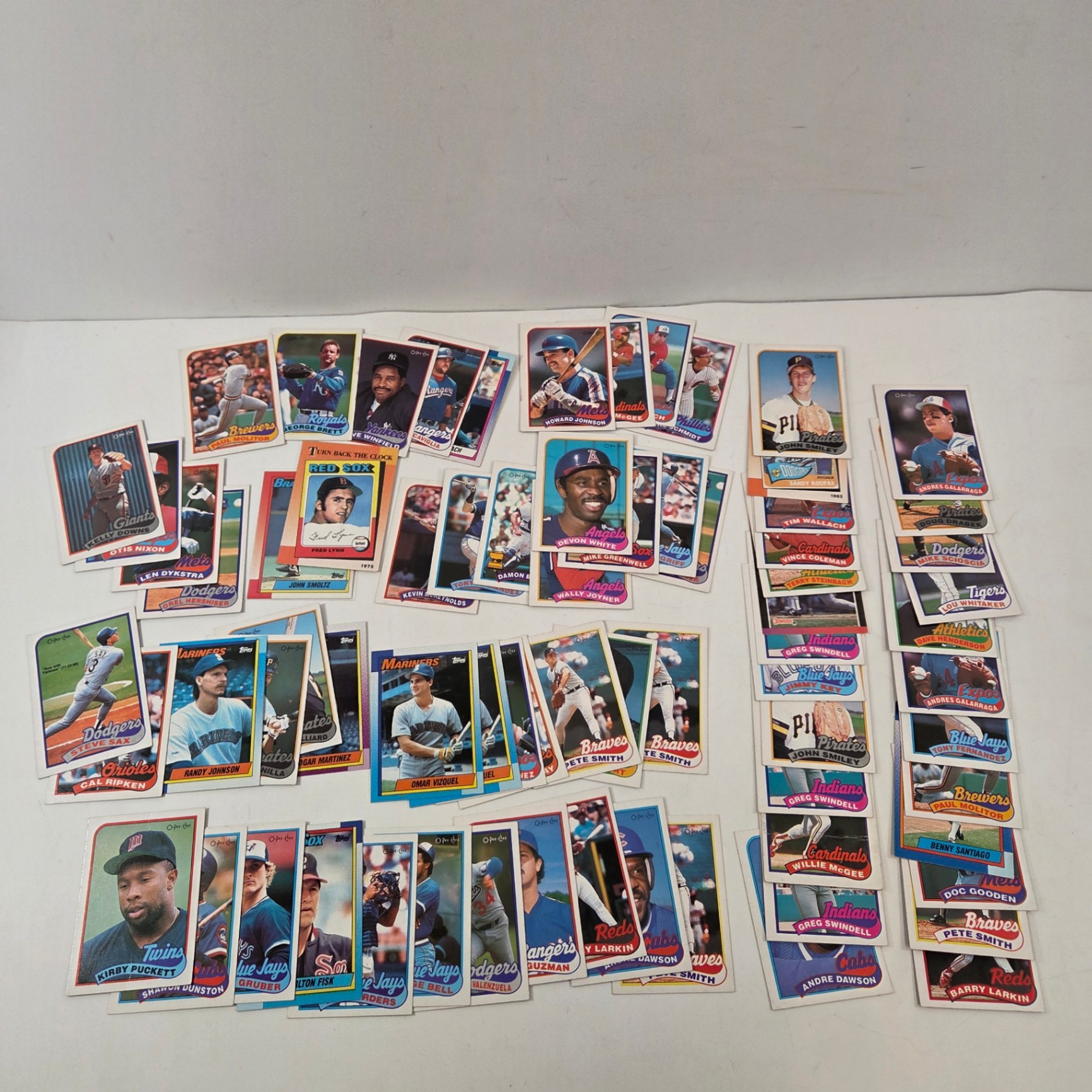 Vintage Baseball Cards Lot - image 1 of 7