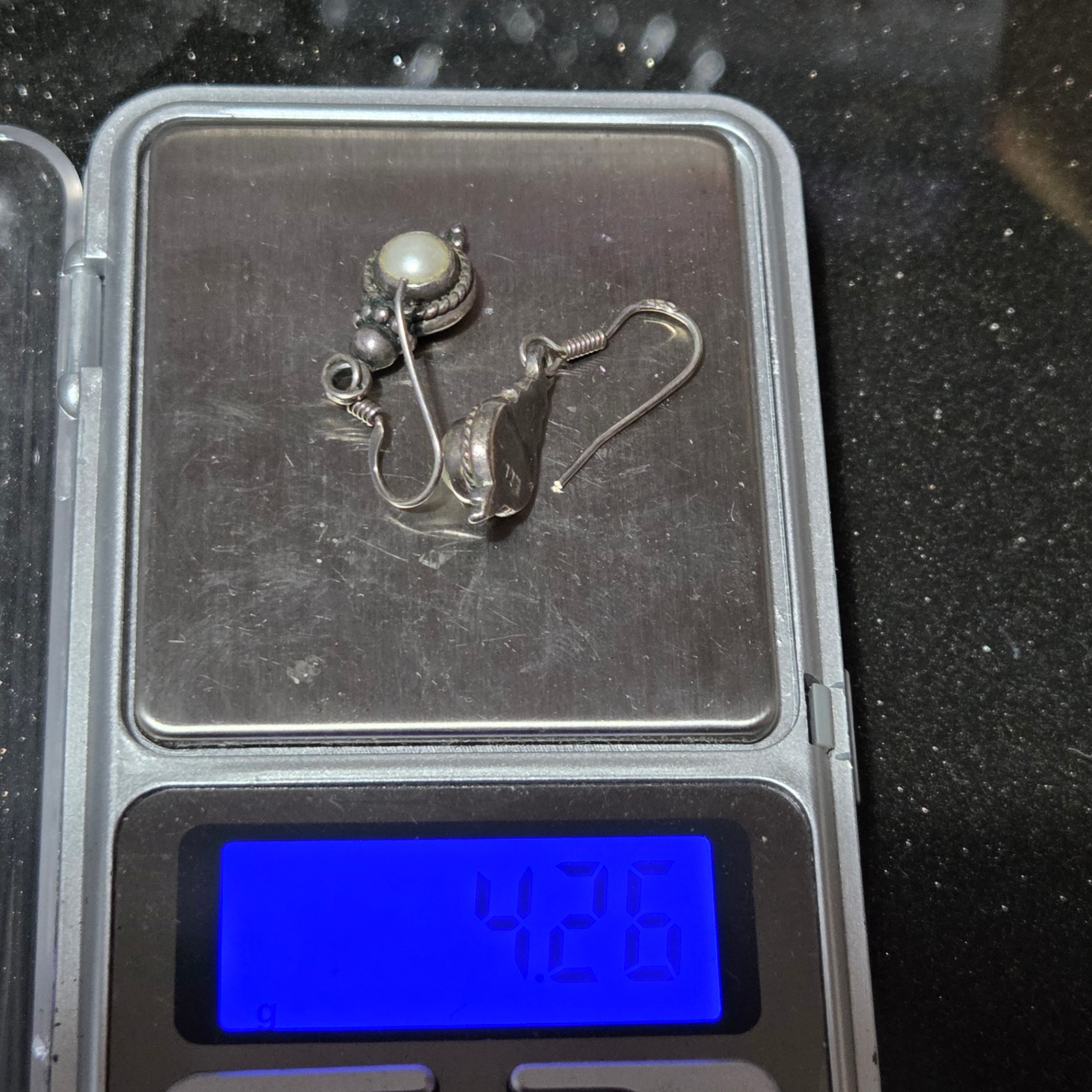 Sterling Silver Pearl Earrings 4.5 Grams - image 5 of 5