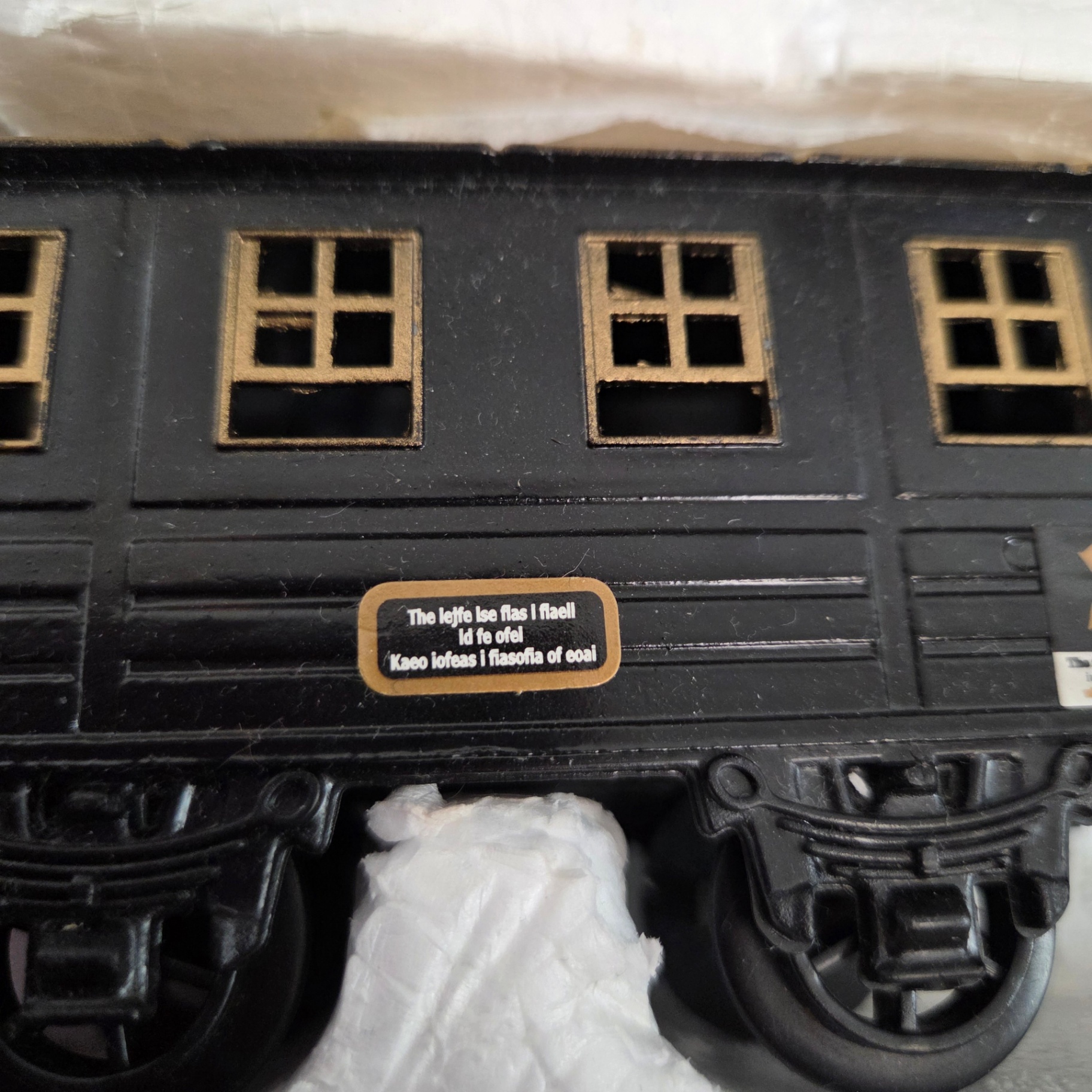 Diecast Metal Train Set - image 4 of 5