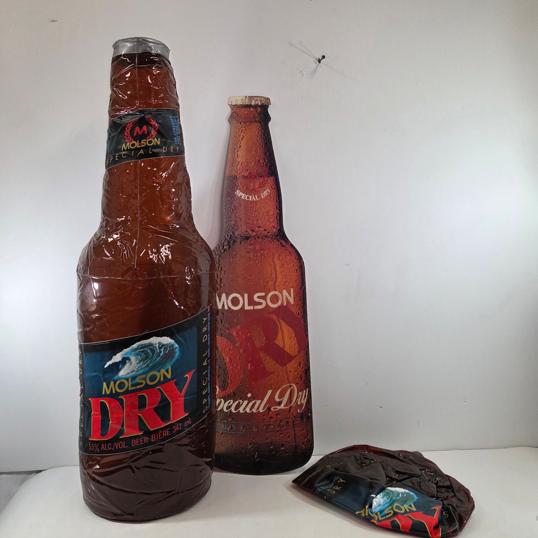 Molson Cardboard Sign and Inflatable Bottles - image 1 of 1