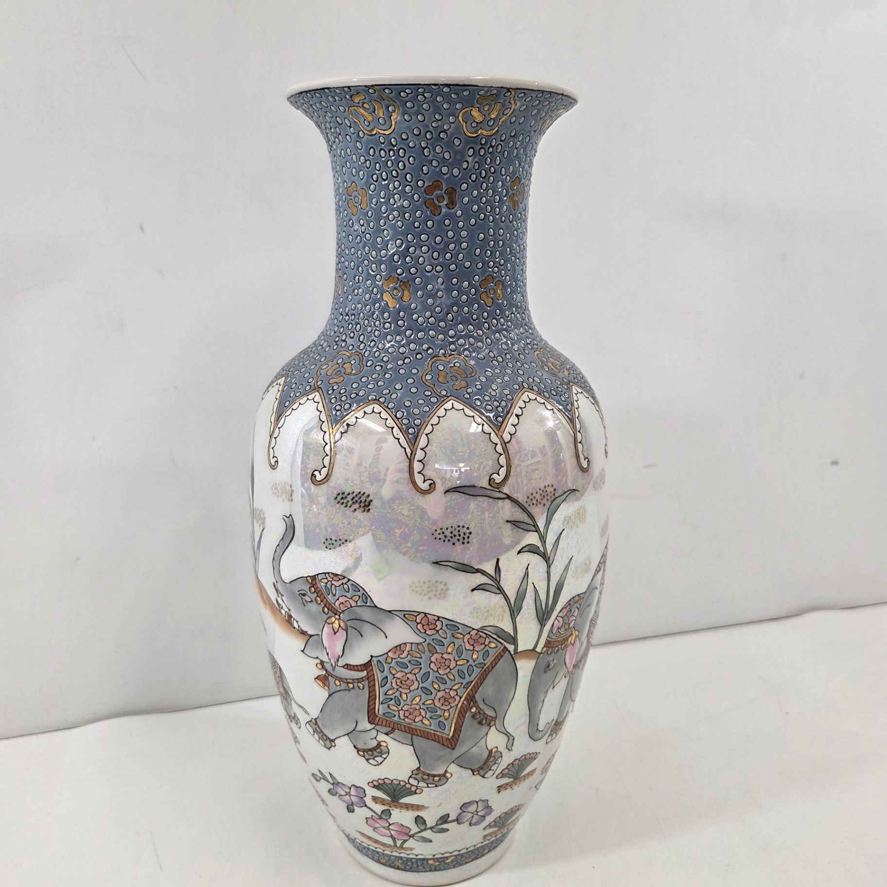 Asian Lustreware Vase - image 3 of 5