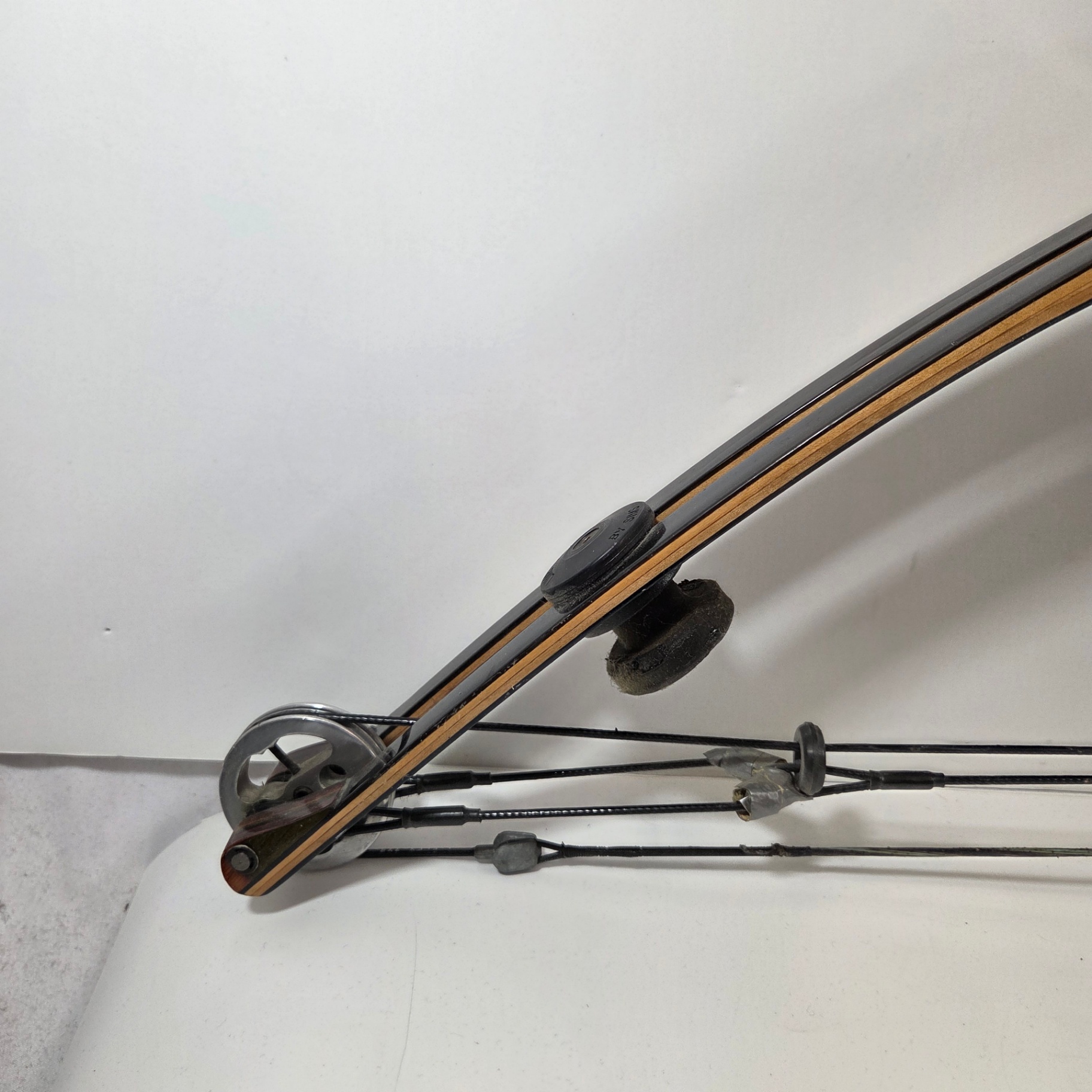 Handmade Archery Bow - image 3 of 6