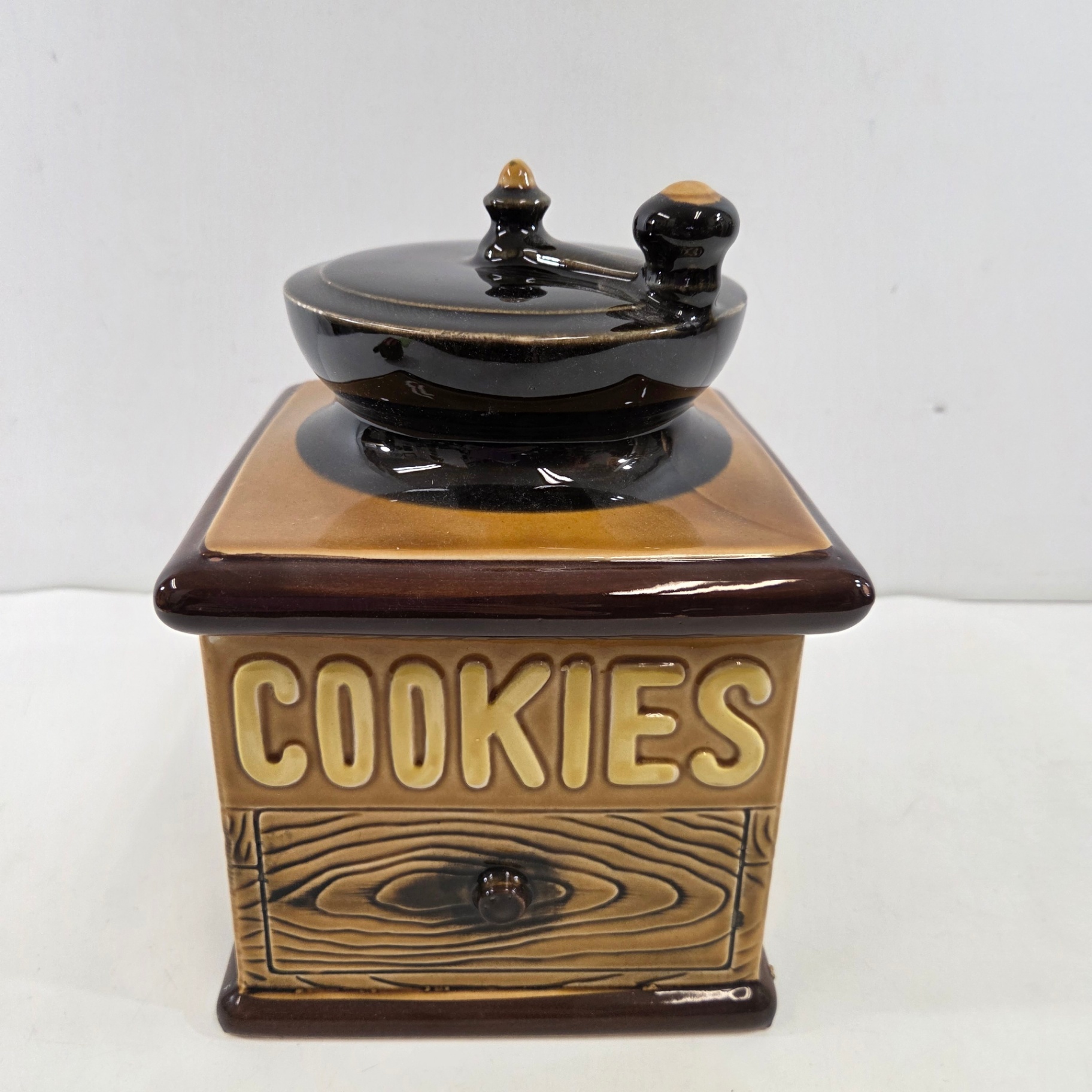 Ceramic Cookie Jar - image 1 of 3
