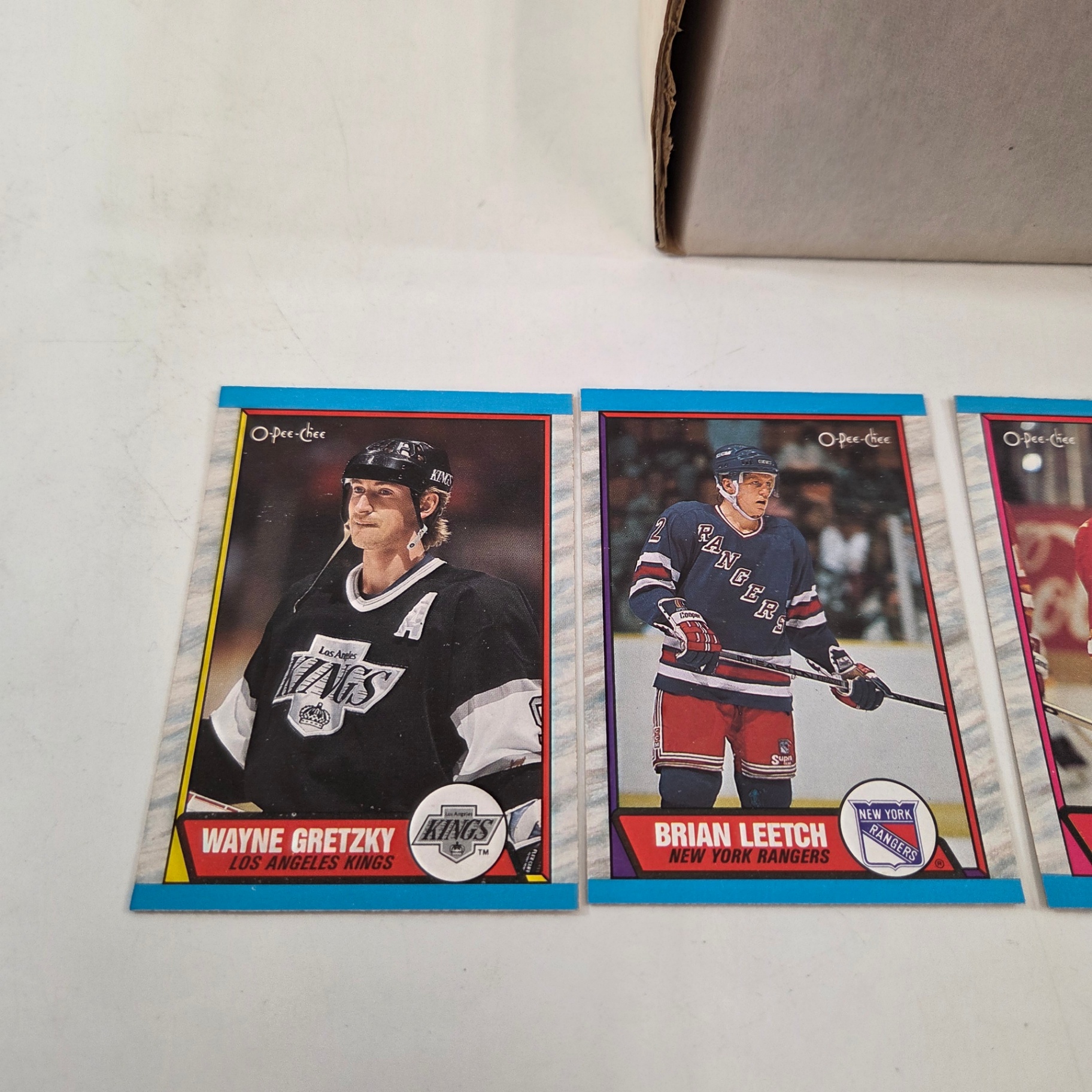 1989 O-Pee-Chee Hockey Set - image 2 of 4