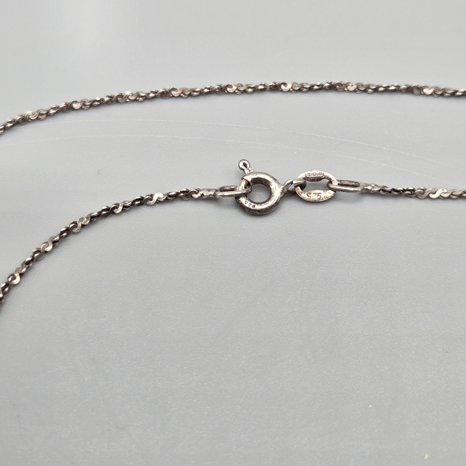 Sterling Silver Twist Chain 2.1 Grams - image 2 of 6