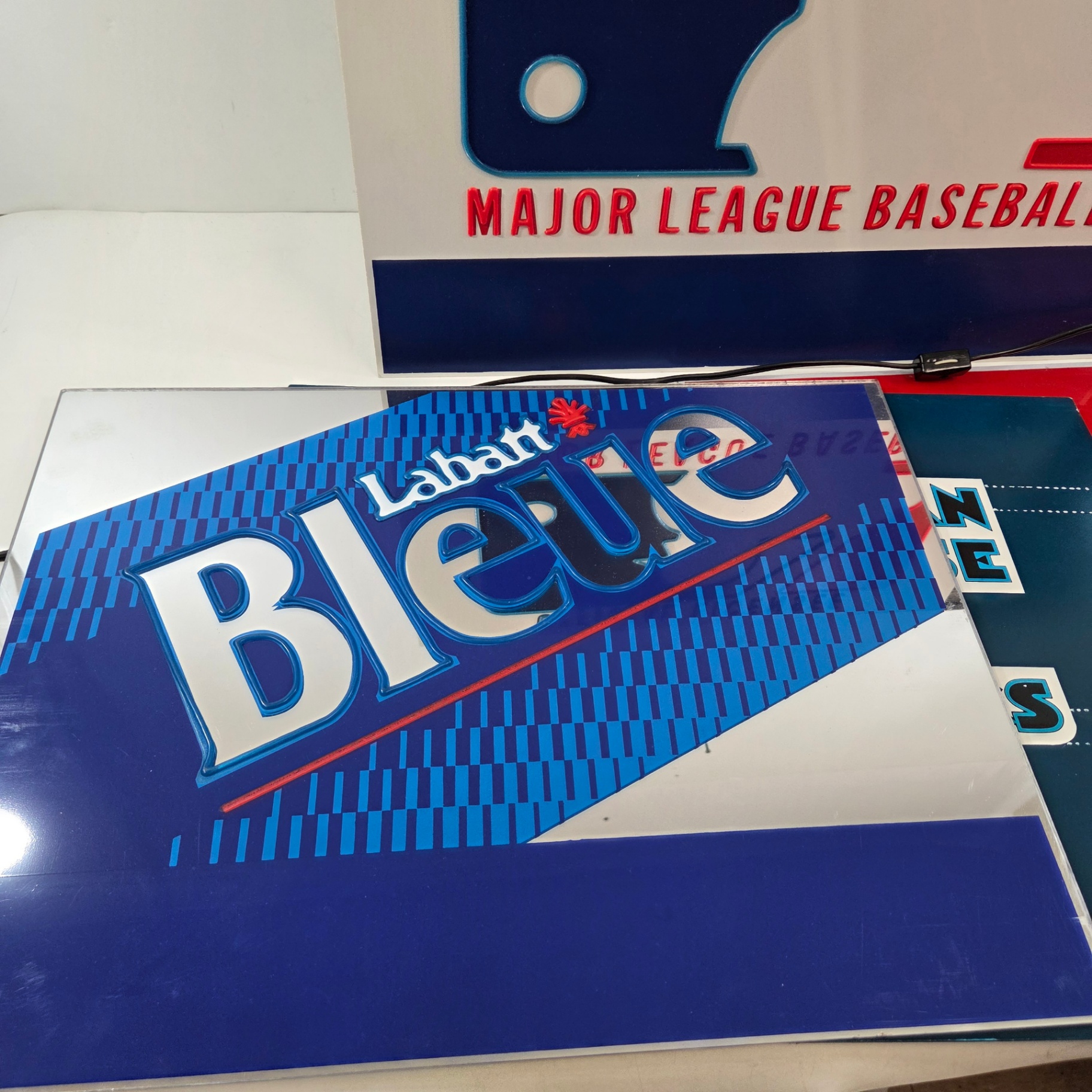 Black Light Shadow Box Display - image 4 of 7