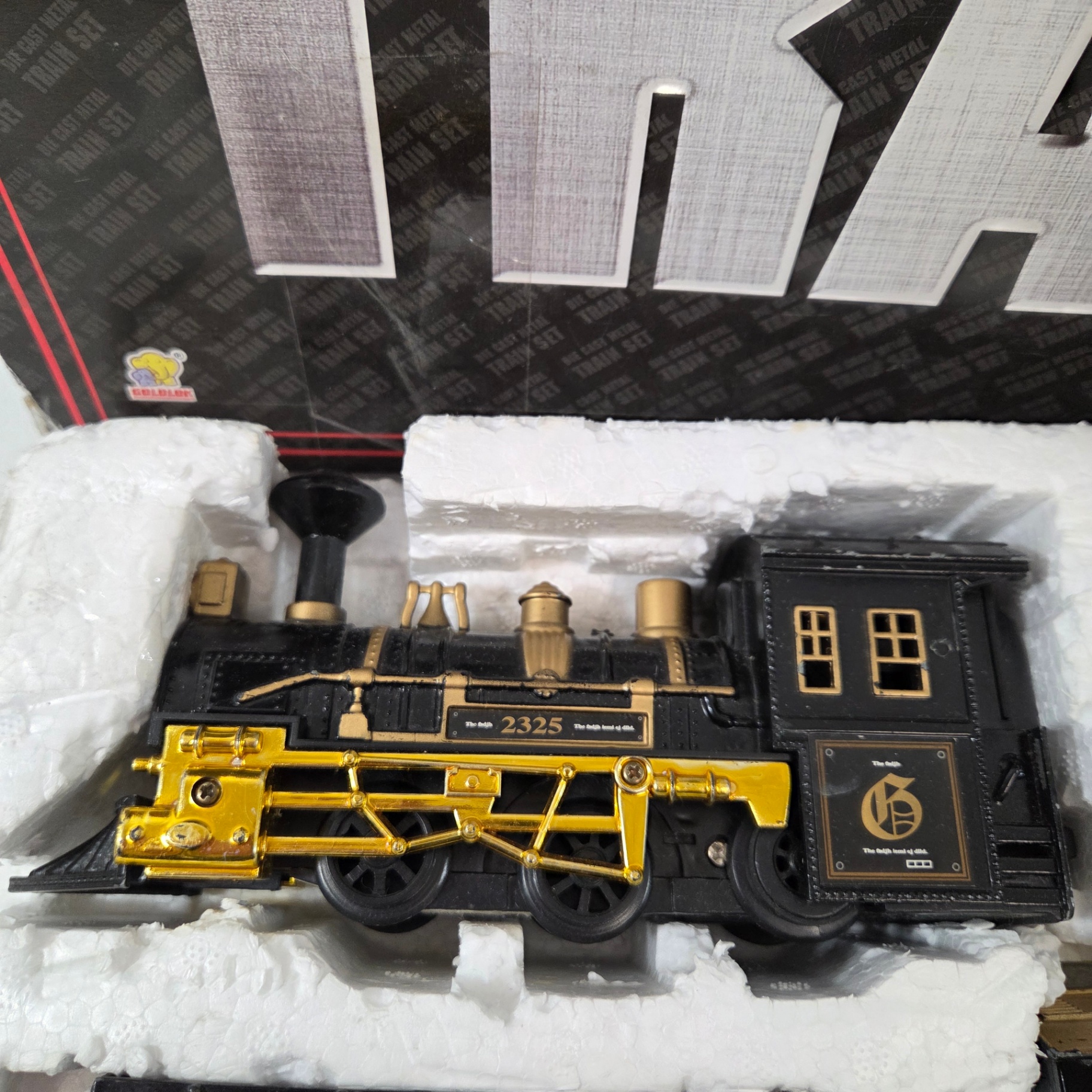 Diecast Metal Train Set - image 3 of 5