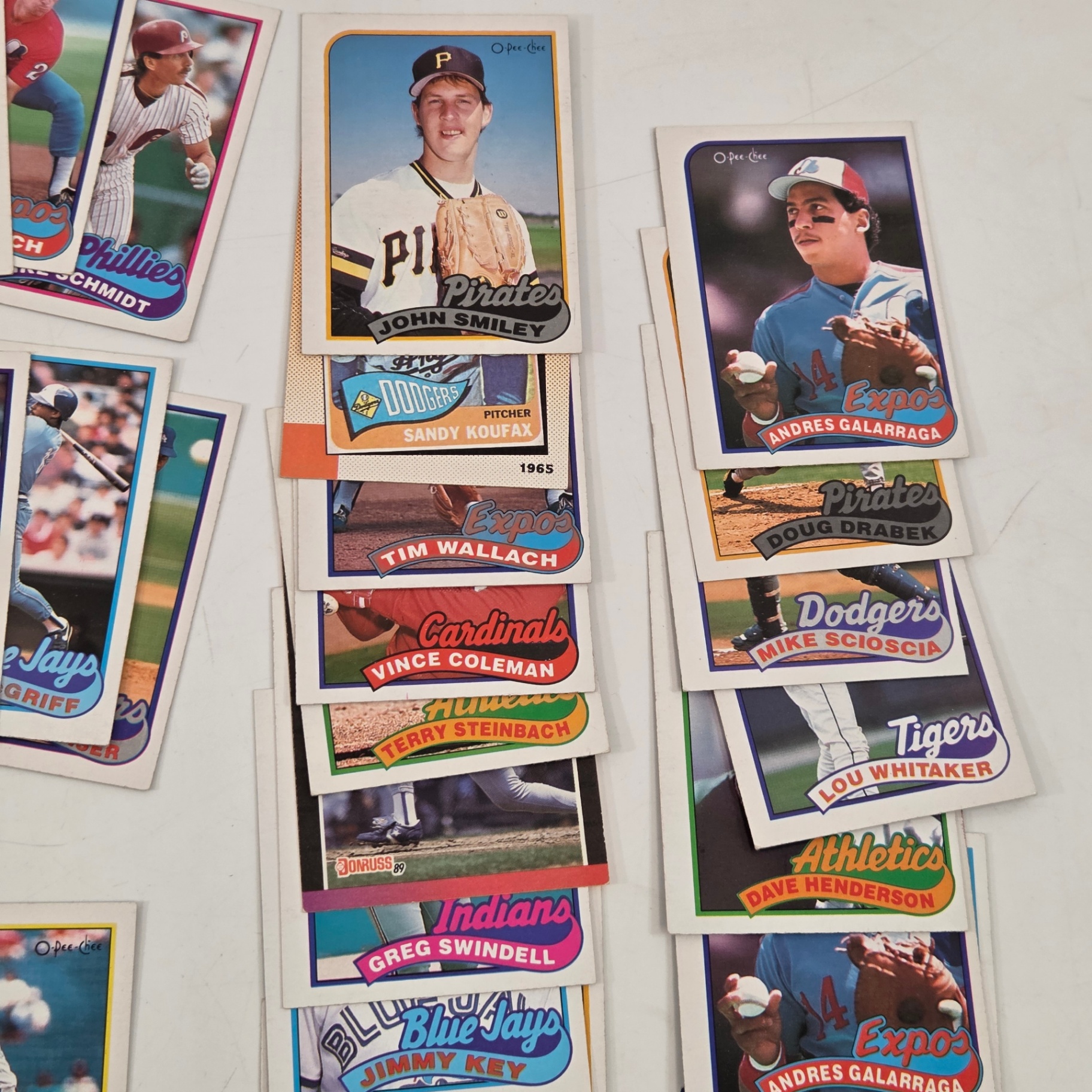 Vintage Baseball Cards Lot - image 5 of 7