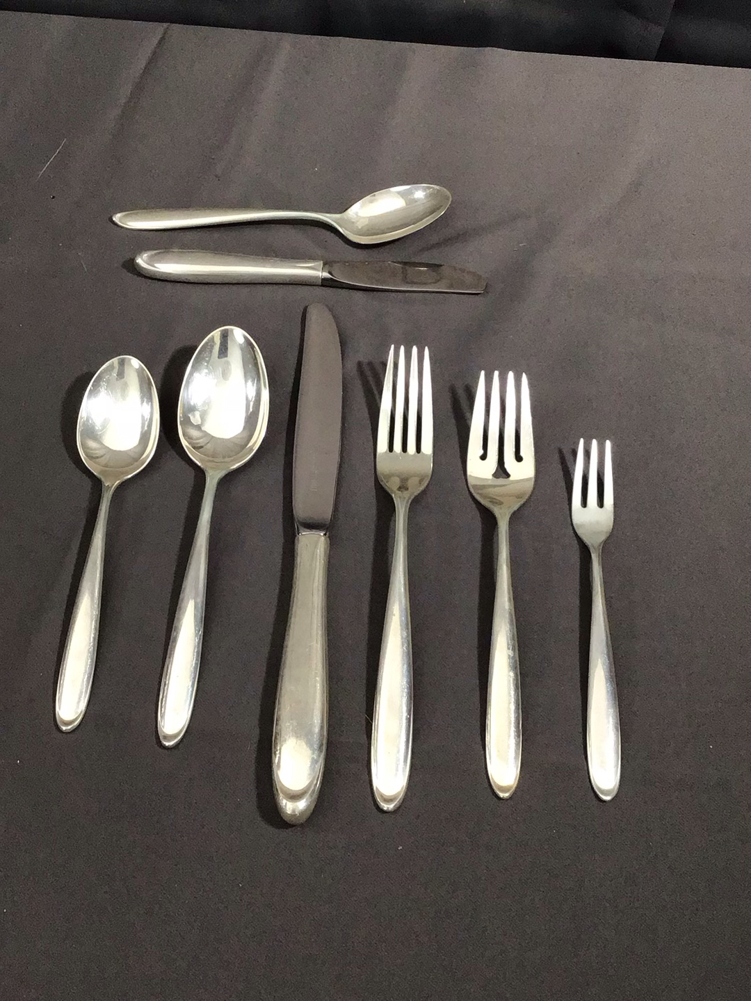 Lunt Sterling Flatware / Service for 12 (2039+dwt) - image 5 of 14