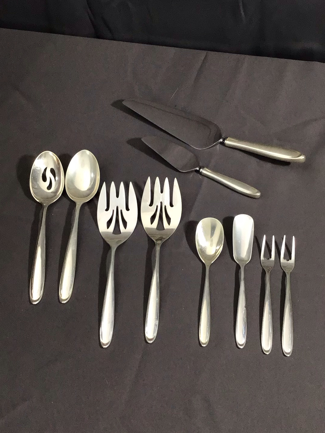 Lunt Sterling Flatware / Service for 12 (2039+dwt) - image 9 of 14