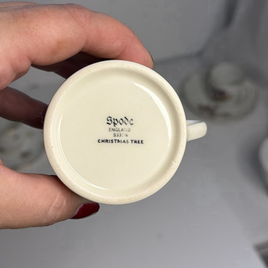 English Porcelain Teacup Lot - image 6 of 11