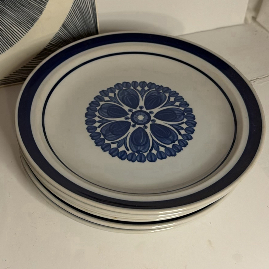 Blue Montereyware Dinnerware - image 3 of 5