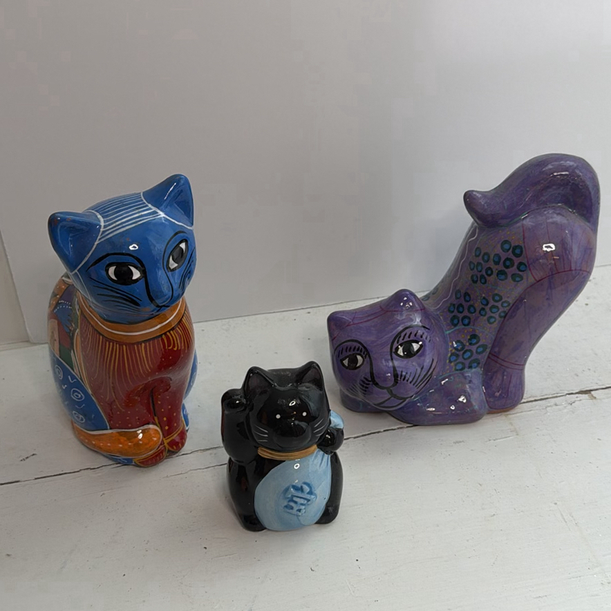 Colorful Ceramic Cat Figurines Mexican Folk Art Style - image 1 of 4
