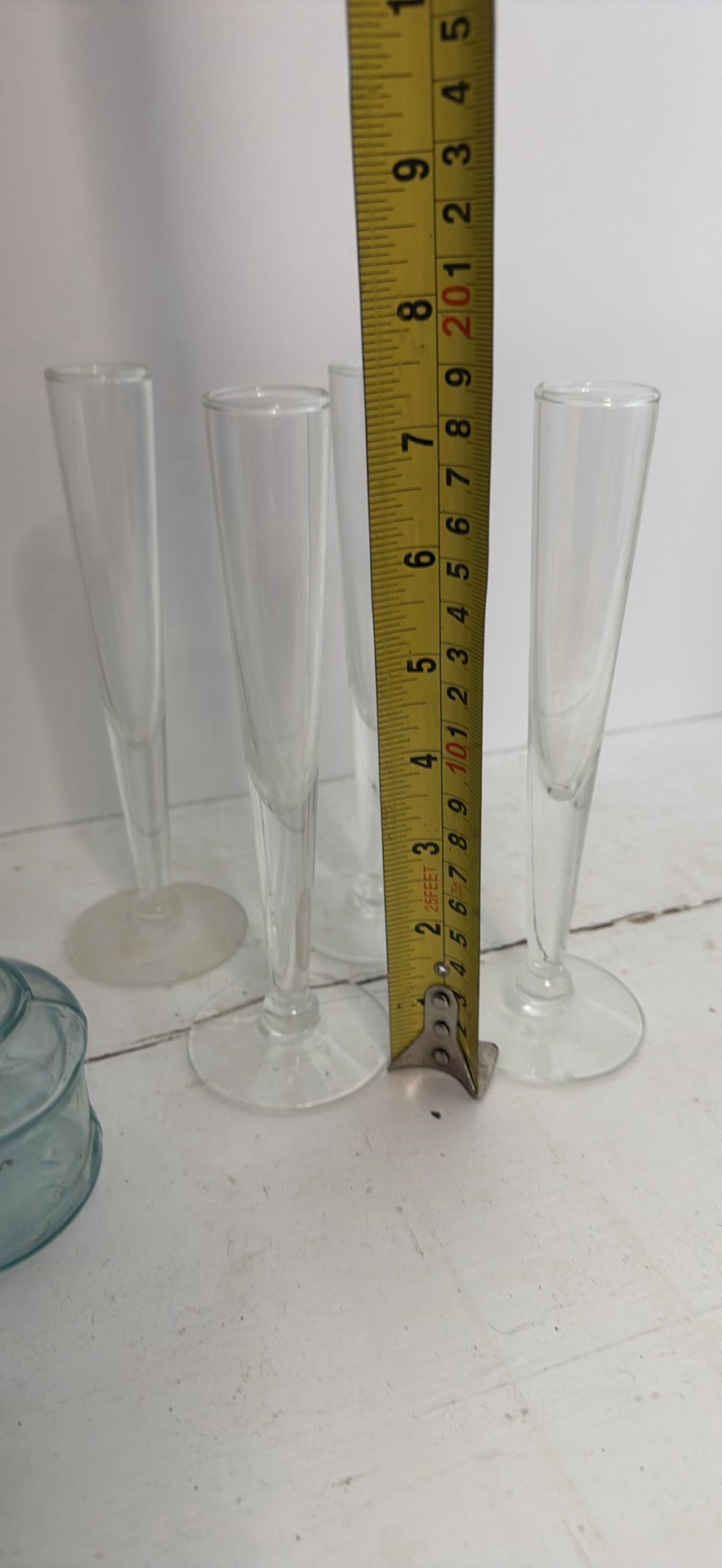 Assorted Vintage Glassware - image 3 of 4
