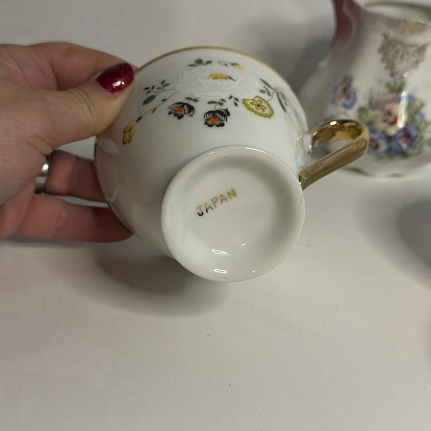 Floral Porcelain Teacup Lot - image 5 of 7