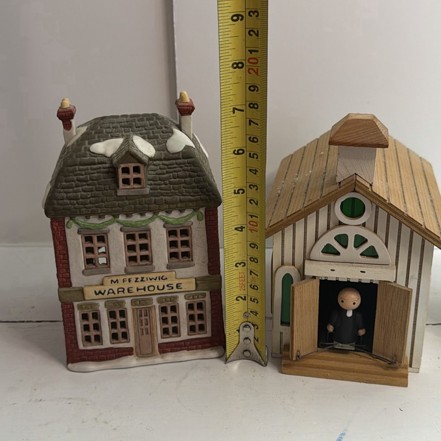 Miniature Ceramic House/Village Pieces - Including Dept 56 - image 2 of 3