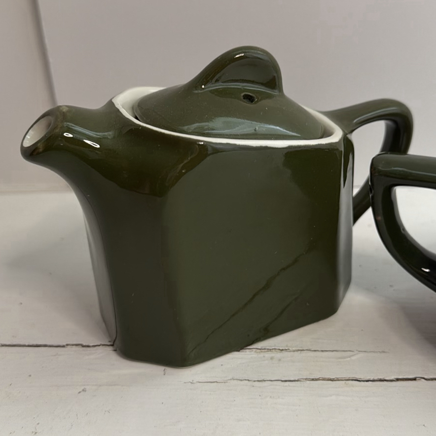 Vintage Ceramic Tea Pots Coronatea - image 3 of 3