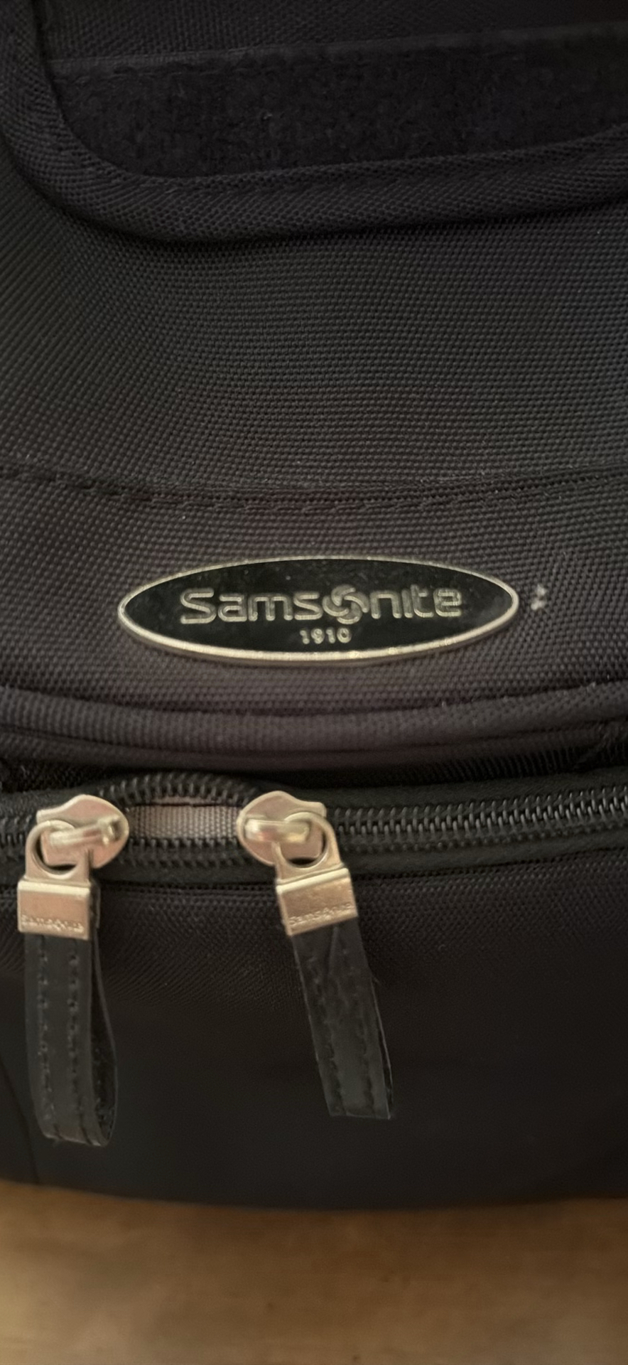 Black Samsonite Small Luggage/Suit Case - image 2 of 7