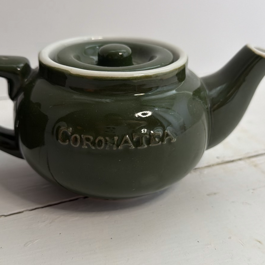 Vintage Ceramic Tea Pots Coronatea - image 2 of 3