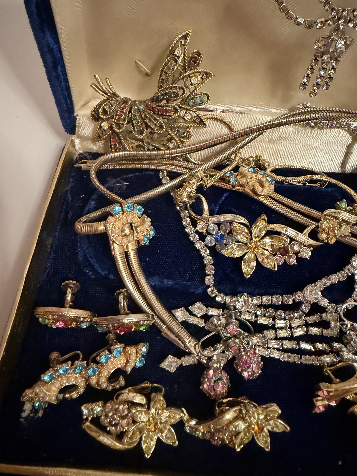 Vintage Rhinestone Jewelry Collection - image 2 of 5
