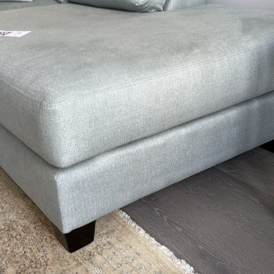 URBAN BARN Sectional Sofa - image 9 of 22