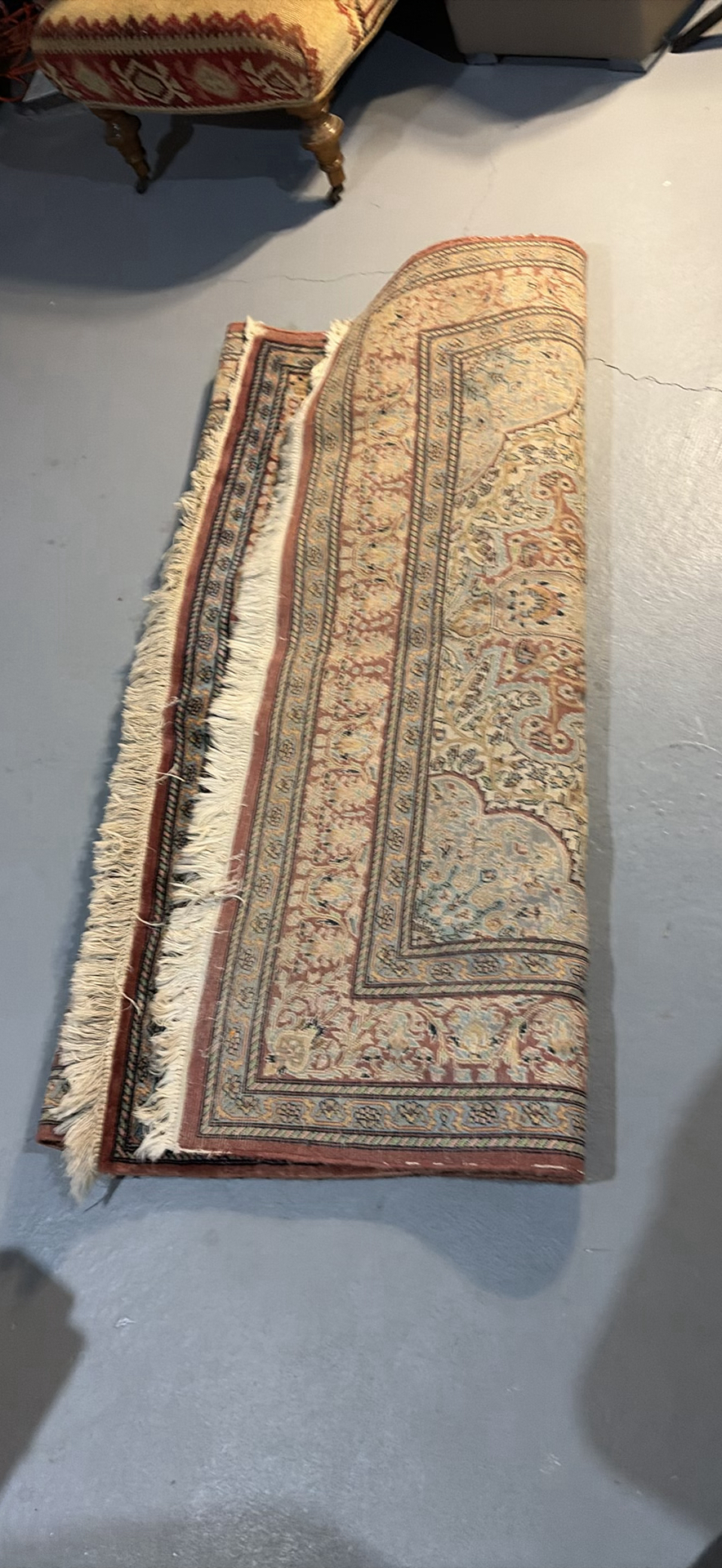 Traditional Patterned Area Rug - image 14 of 15