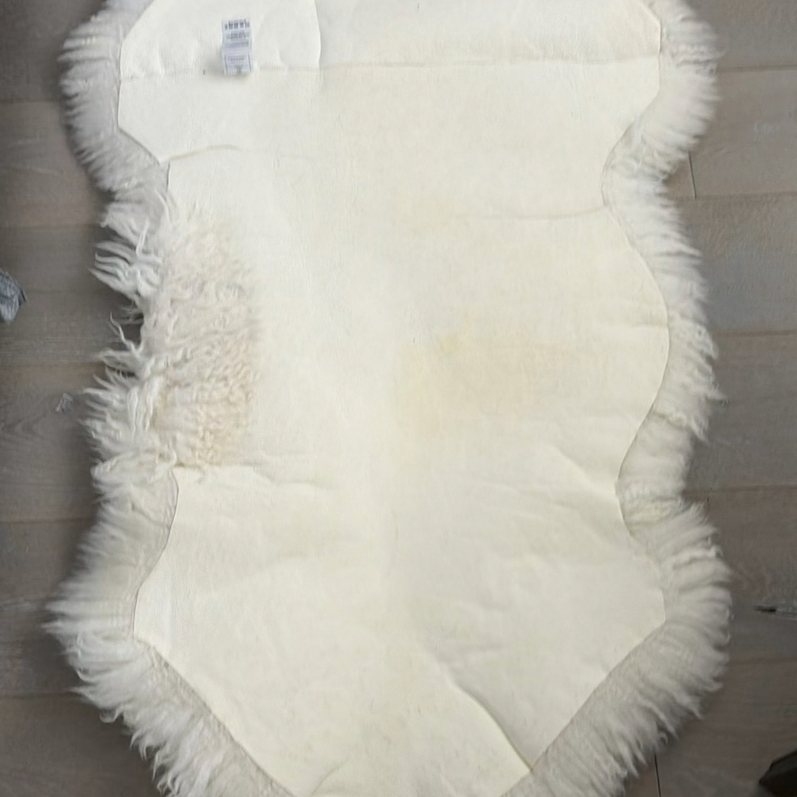 White Sheepskin Rug - image 8 of 10