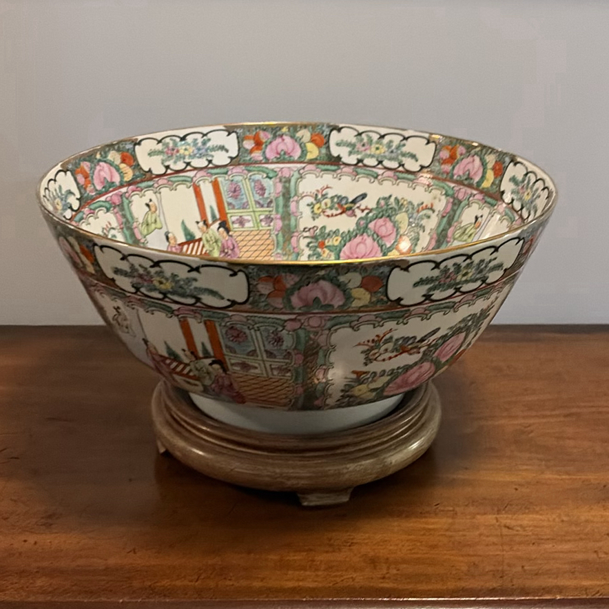Decorative Chinese Style Porcelain Bowl & Stand - image 1 of 9
