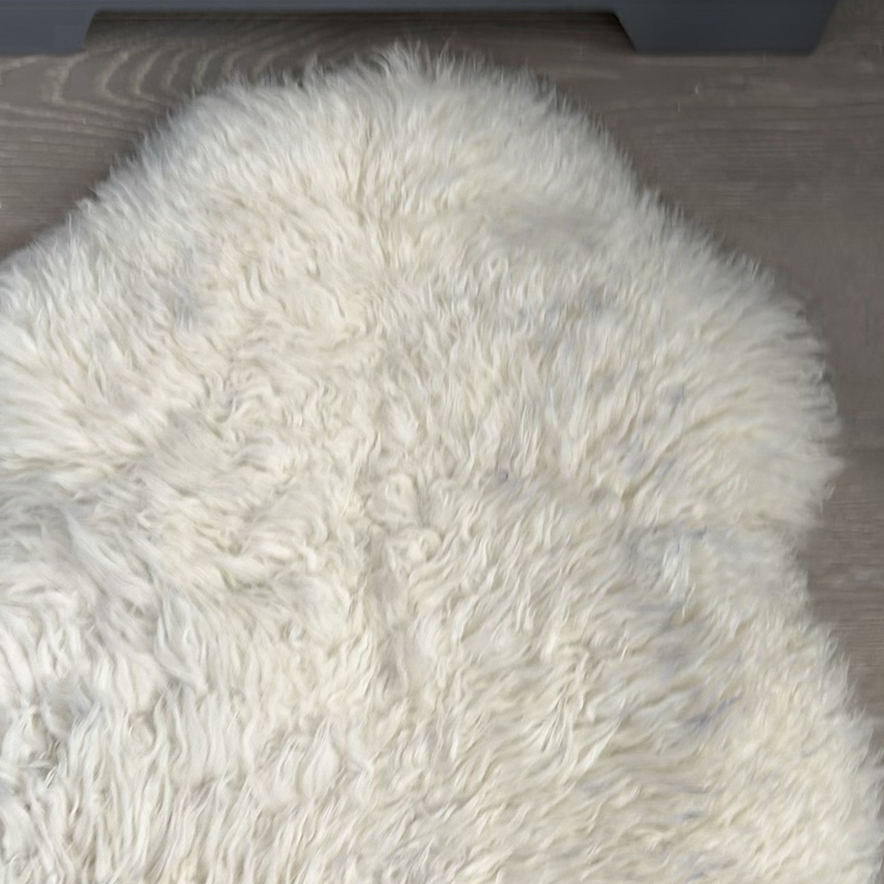 White Sheepskin Rug - image 4 of 10