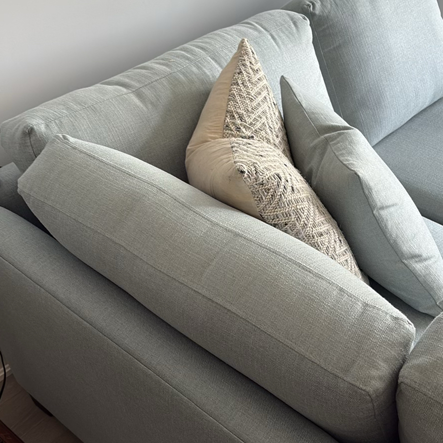 URBAN BARN Sectional Sofa - image 21 of 22