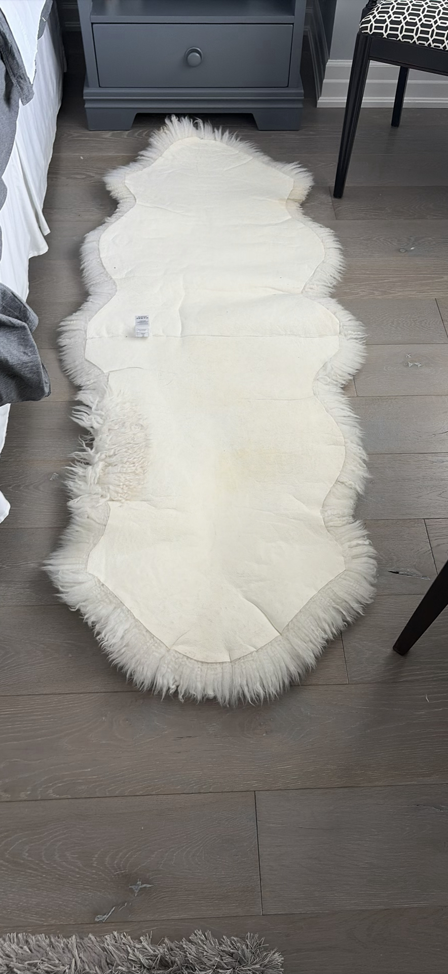 White Sheepskin Rug - image 7 of 10