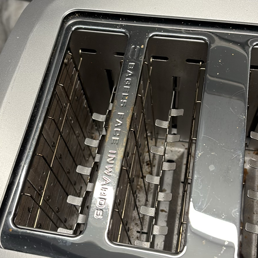 Breville Four-Slice Toaster - image 5 of 8