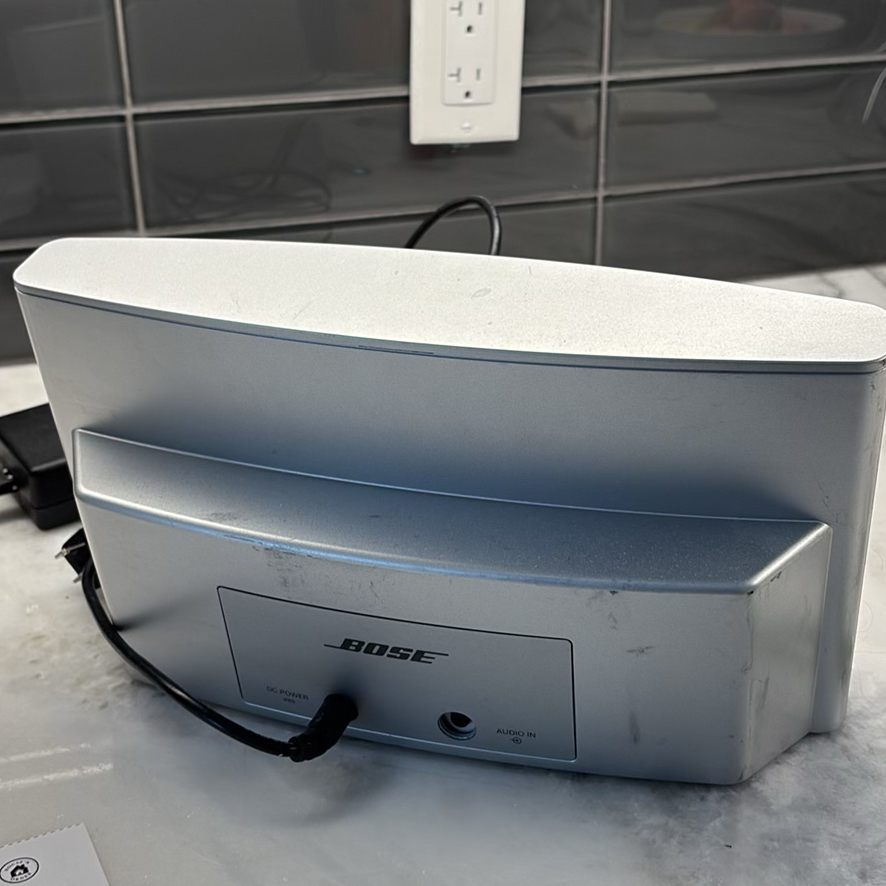Amazon Echo Smart Speaker and Bose Speaker Dock - image 4 of 9