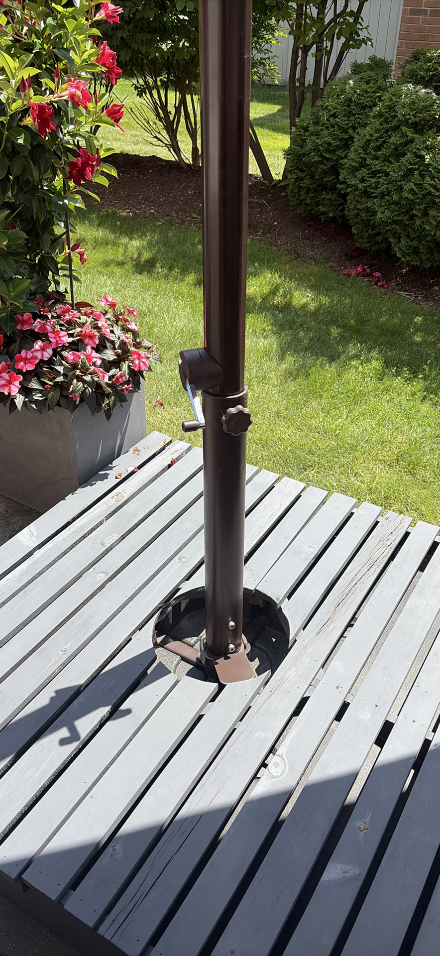 SIMPLY SHADE Cantilever Patio Umbrella 10’ - image 10 of 18