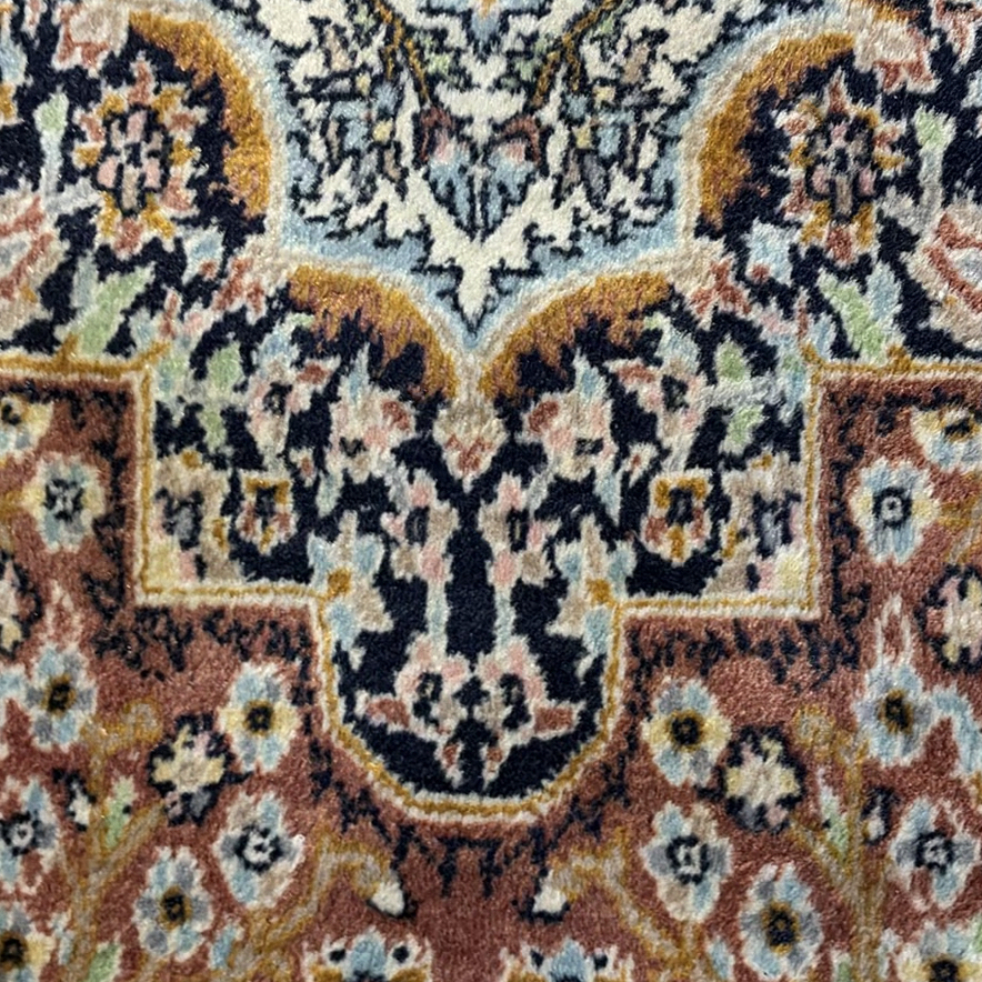 Traditional Patterned Area Rug - image 10 of 15