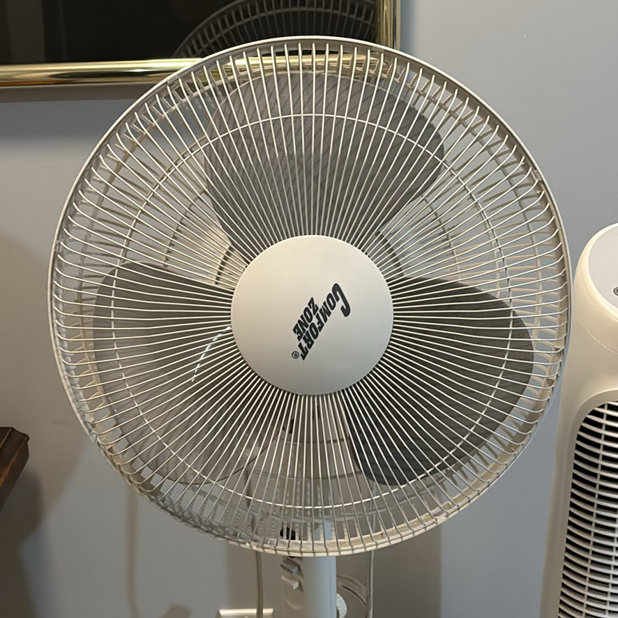 Comfort Zone Pedestal Fan and Honeywell QuietSet Tower Fan - image 2 of 12