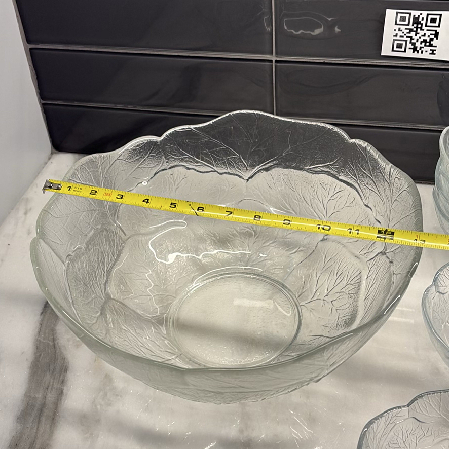 Clear Glass Leaf Pattern Bowls - image 2 of 12