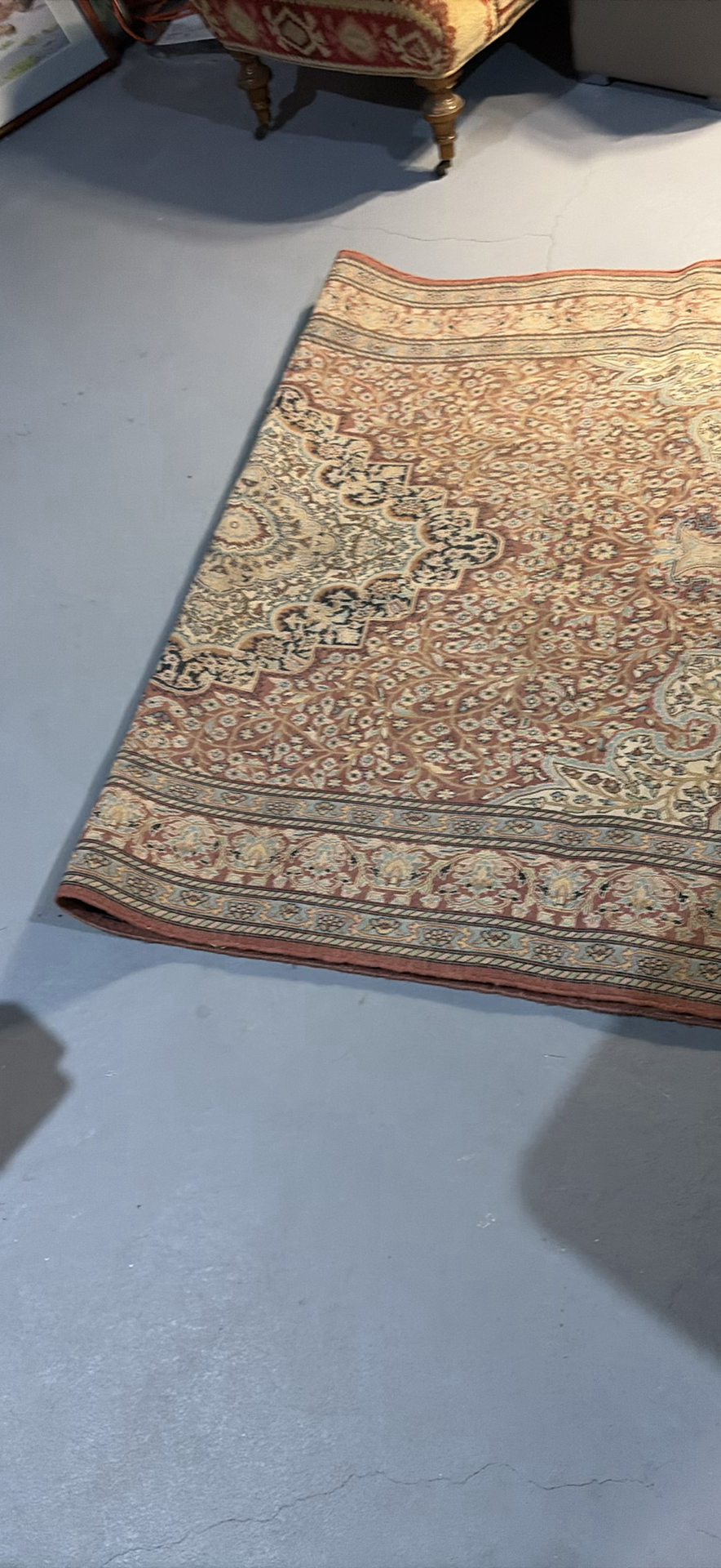 Traditional Patterned Area Rug - image 13 of 15