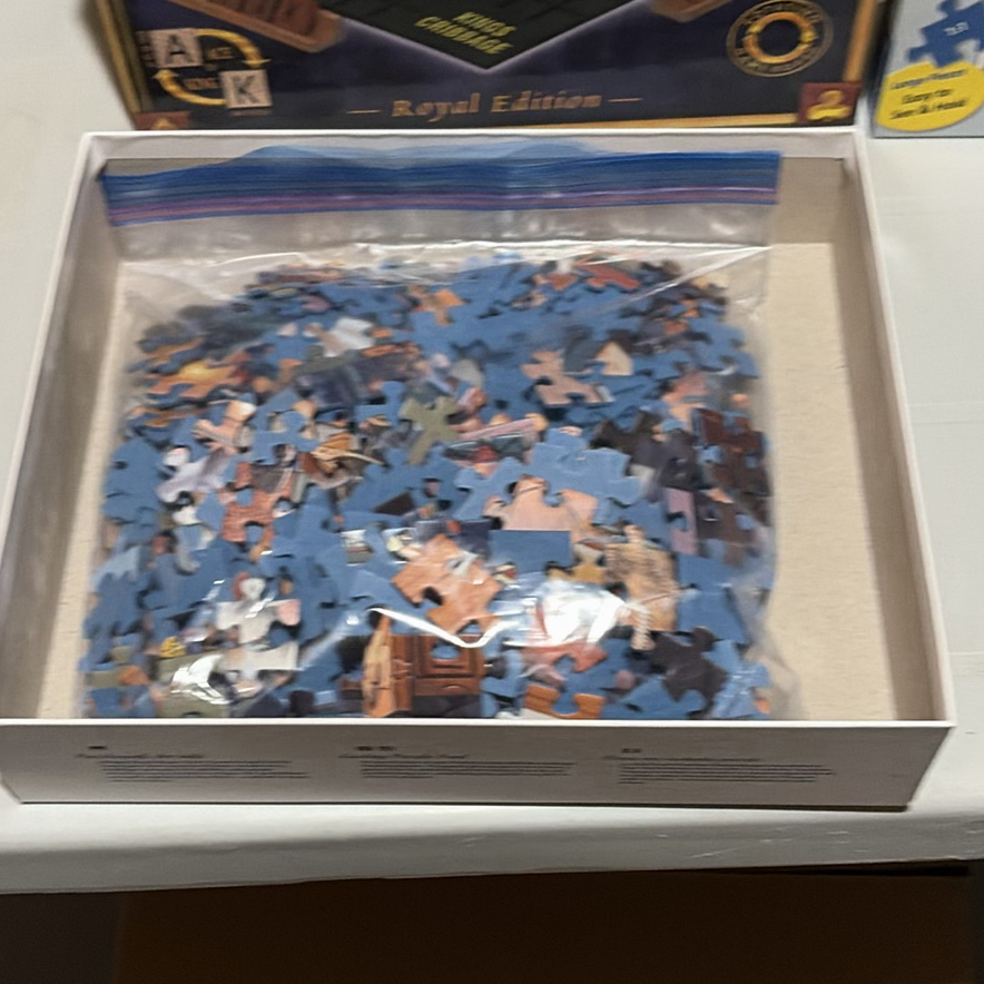 Ravensburger Puzzles & Kings Cribbage Game - image 5 of 9