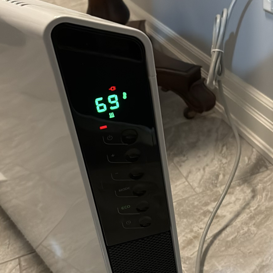 DeLonghi Electric Panel Heater - image 5 of 10