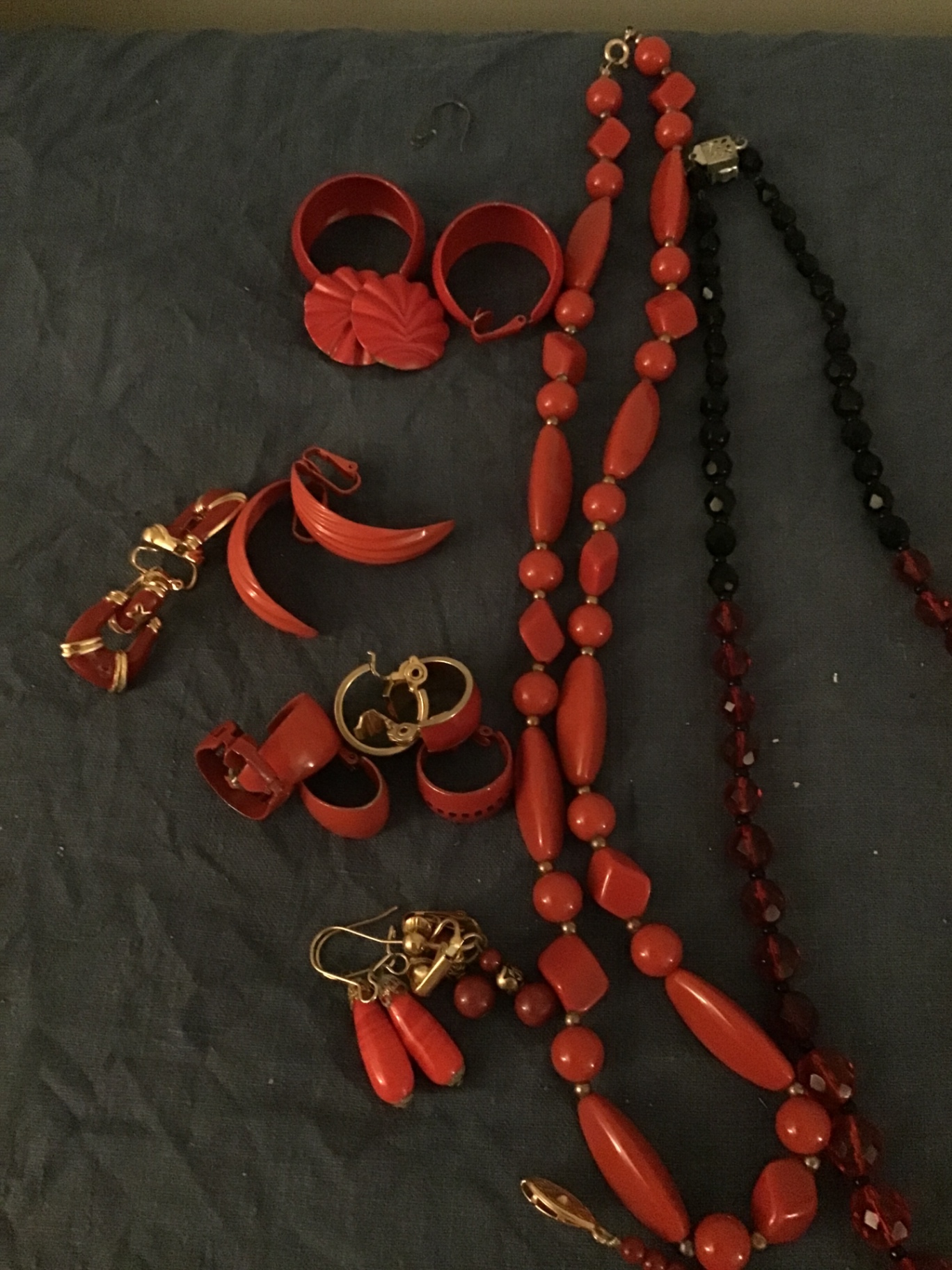 Red beaded jewelry collection - image 2 of 4