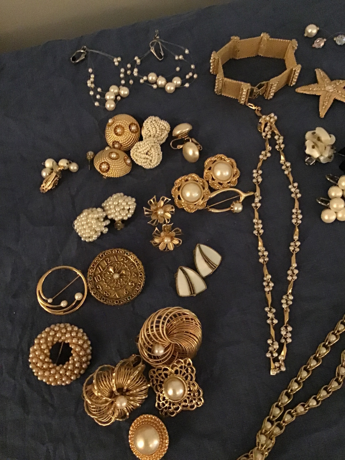 Assorted gold-tone and  ‘pearl ‘jewelry collection - image 2 of 3