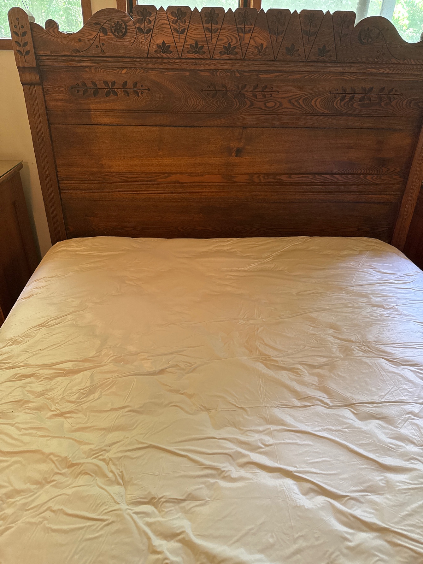 Carved full size wooden bed frame  - image 3 of 3