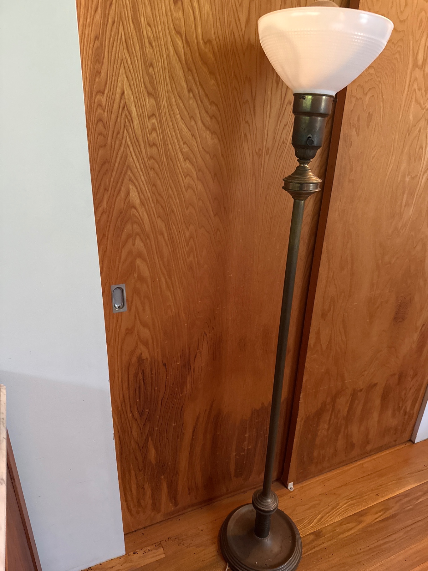 Brass floor lamp with frosted glass shade - image 1 of 3