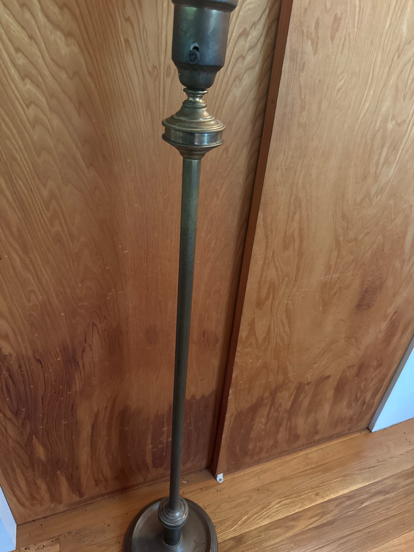 Brass floor lamp with frosted glass shade - image 3 of 3