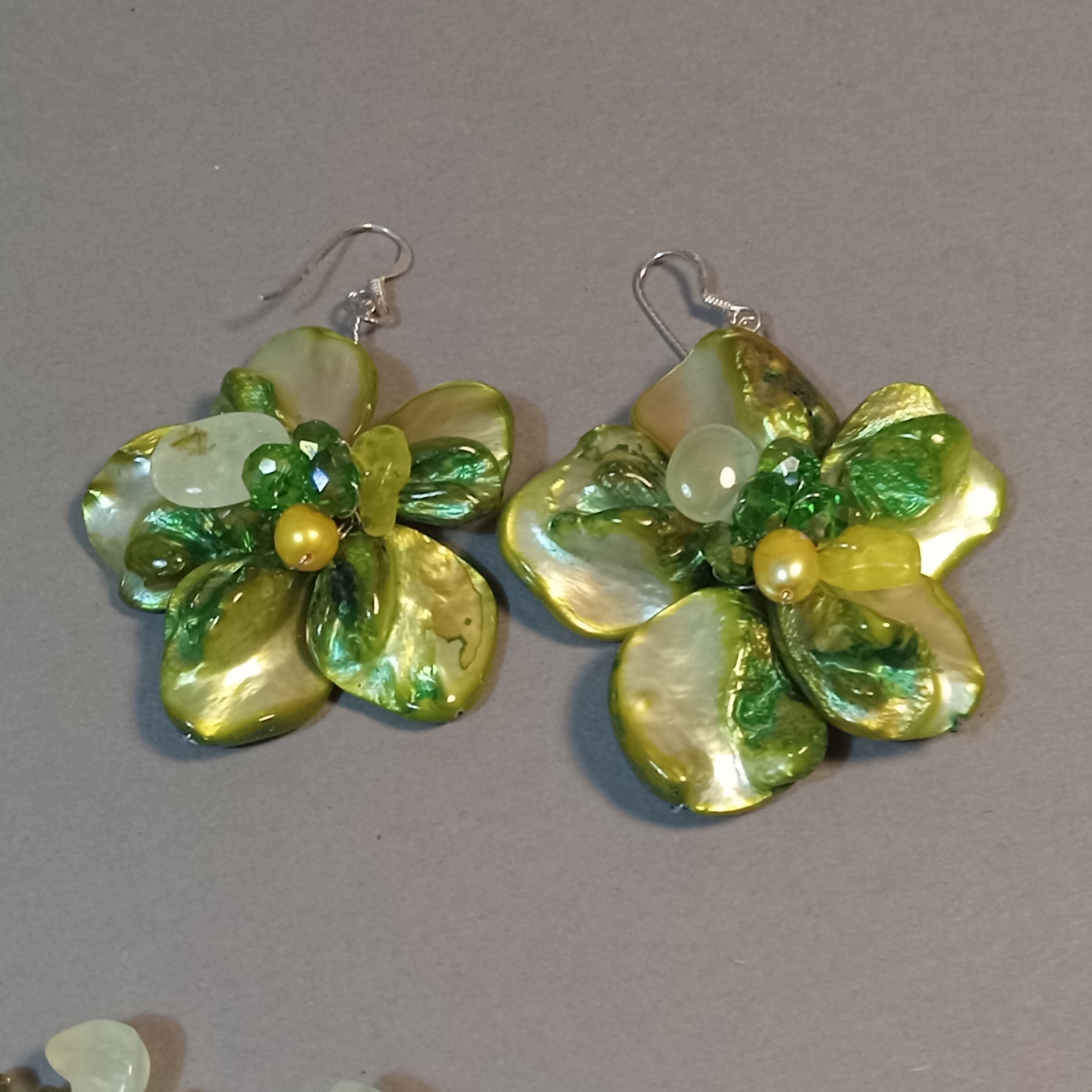 Hand Beaded Floral Jewelry - Greens - image 7 of 17