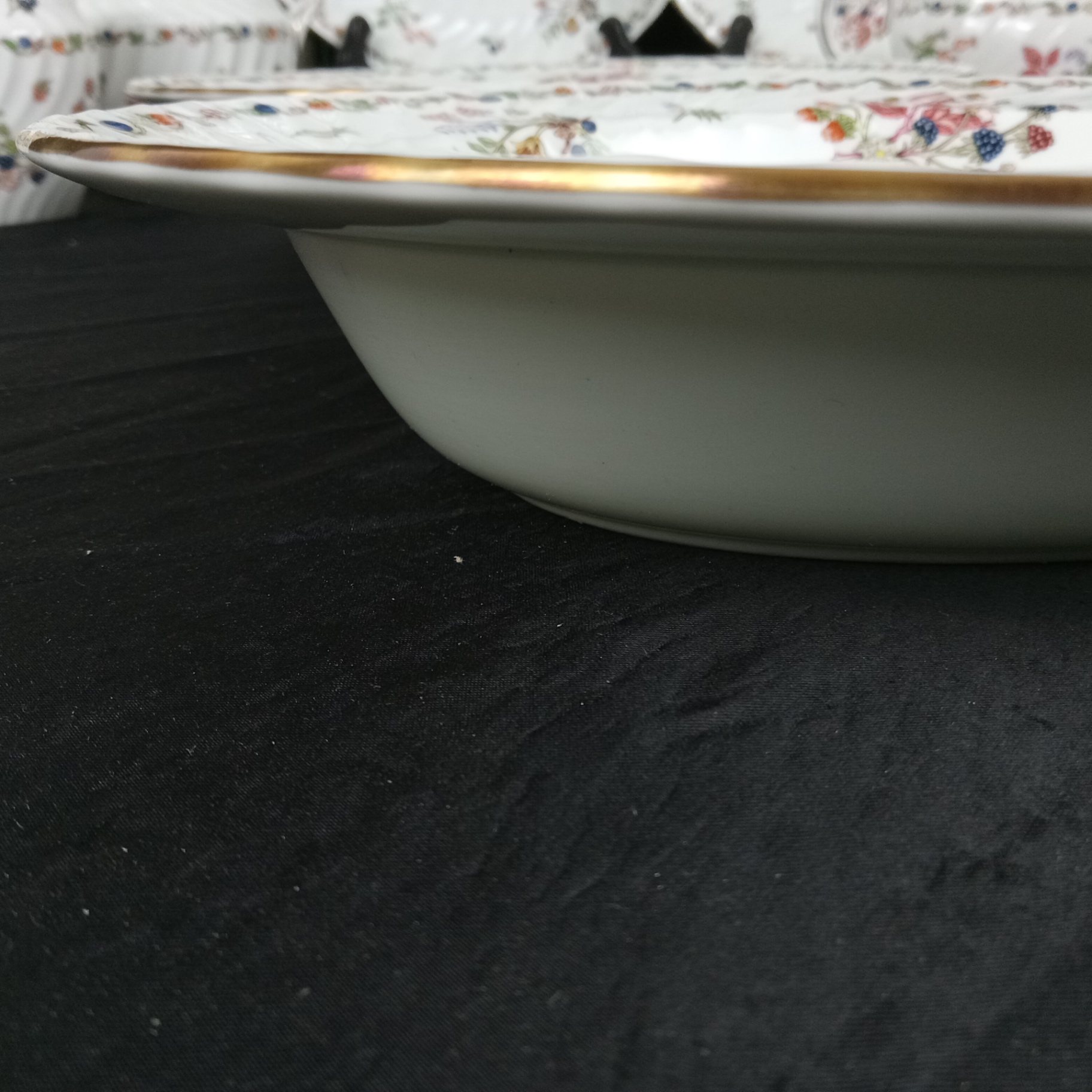 Aynsley China Somerset Blackberry Hostess Pieces - image 3 of 12