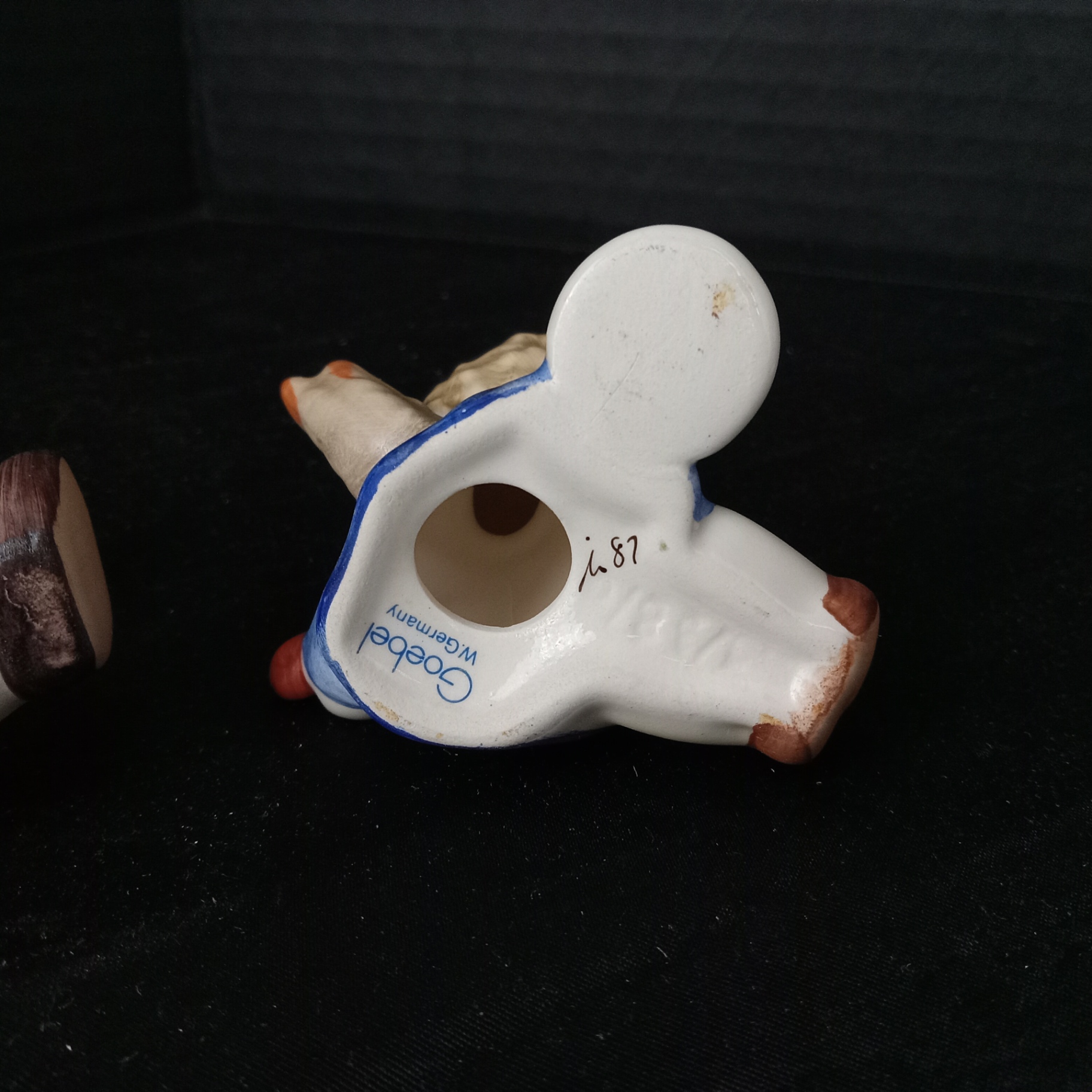 Hummel Figurines - image 7 of 16